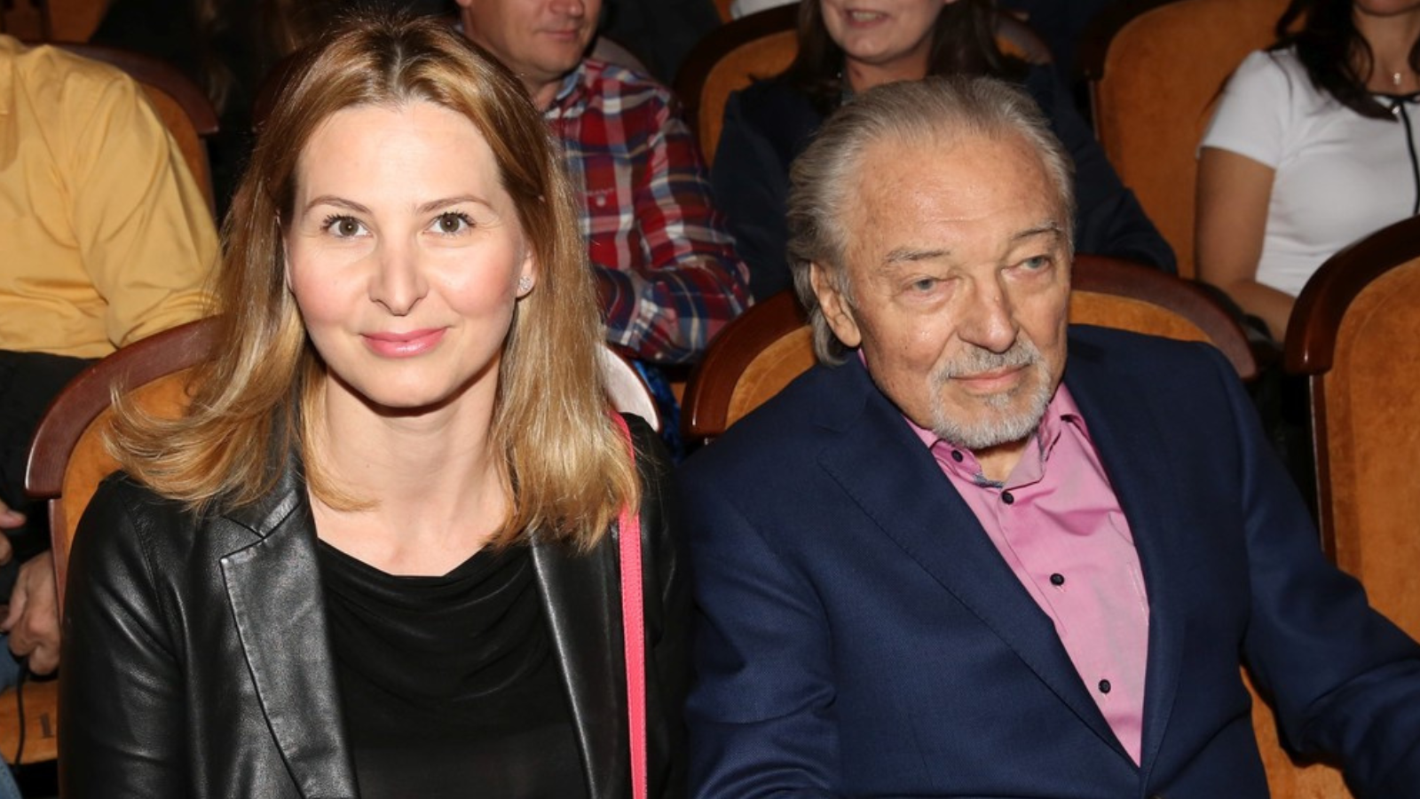 Honosný večírek Ivany Gottové: 50.&nbsp;narozeniny oslavila v&nbsp;přepychovém prostoru, podávaly se i&nbsp;ústřice