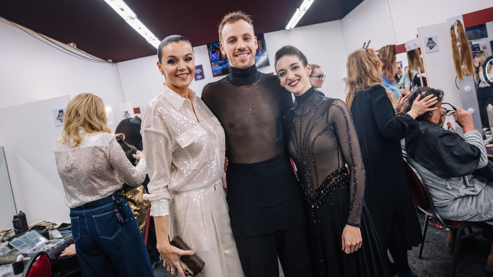 Konec a&nbsp;šáteček! Podívejte se s&nbsp;námi do zákulisí finálového večera StarDance