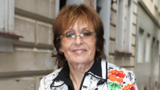 Vdova po&nbsp;Matuškovi žije v&nbsp;sutinách. Slavila tam i&nbsp;konec roku