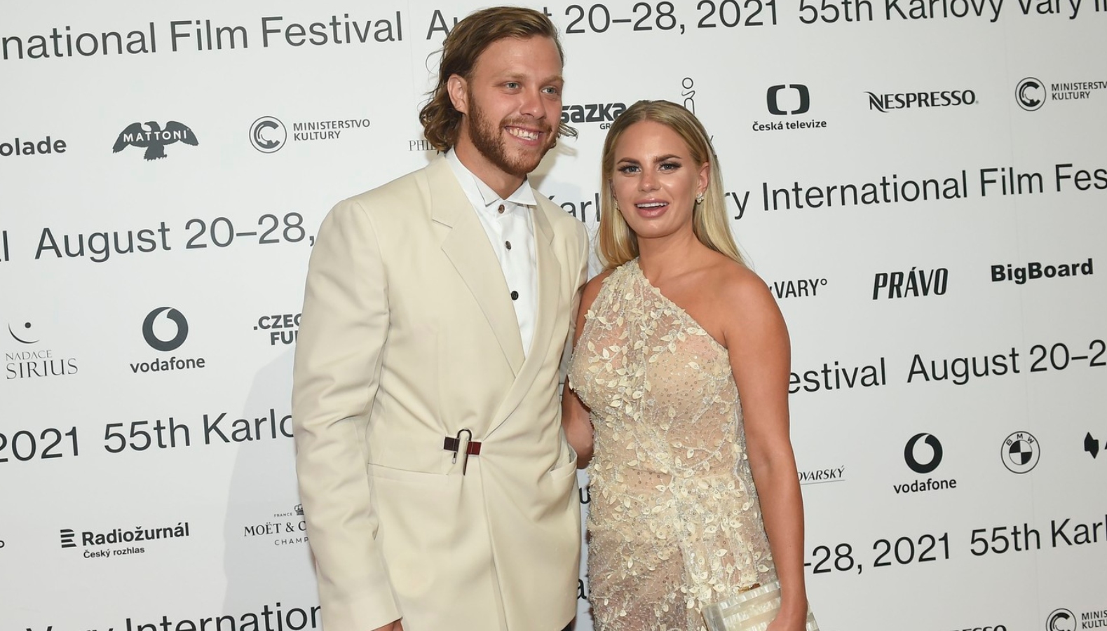 David Pastrňák po&nbsp;narození dcery bodoval v&nbsp;NHL. S&nbsp;Rebeccou si ale prošli i&nbsp;těžkými okamžiky