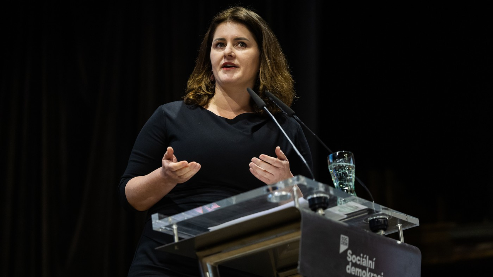 Jana Maláčová: Předražené bydlení je časovaná bomba, chceme, aby lidé měli kde bydlet