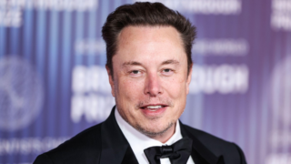 Elon Musk přivítal čtrnácté dítě. Se Shivon Zilis mají už čtyři potomky