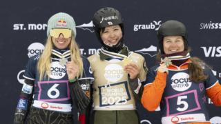 Stříbrná Ledecká! O&nbsp;zlato v&nbsp;paralelním slalomu ji ve finále oloupila Japonka