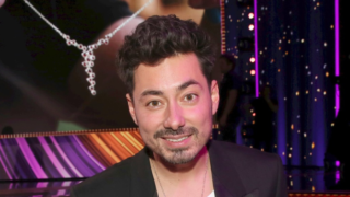 Policie obvinila muže z&nbsp;napadení zpěváka Miraie