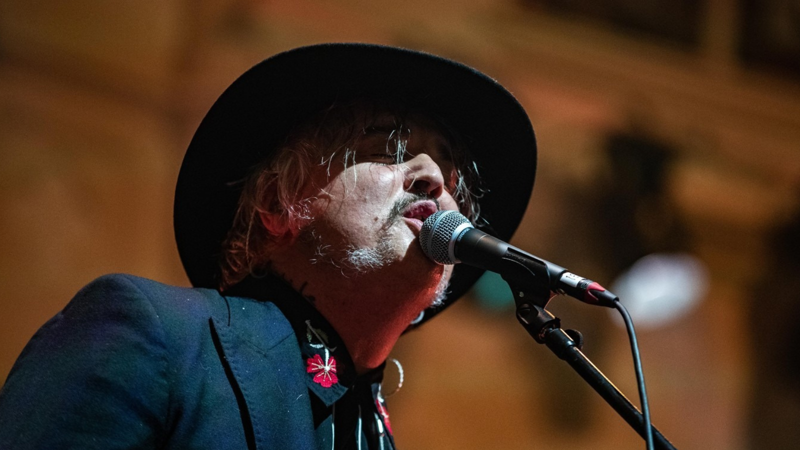 Pete Doherty bojuje s&nbsp;cukrovkou. Lékaři mu hrozí amputací prstů