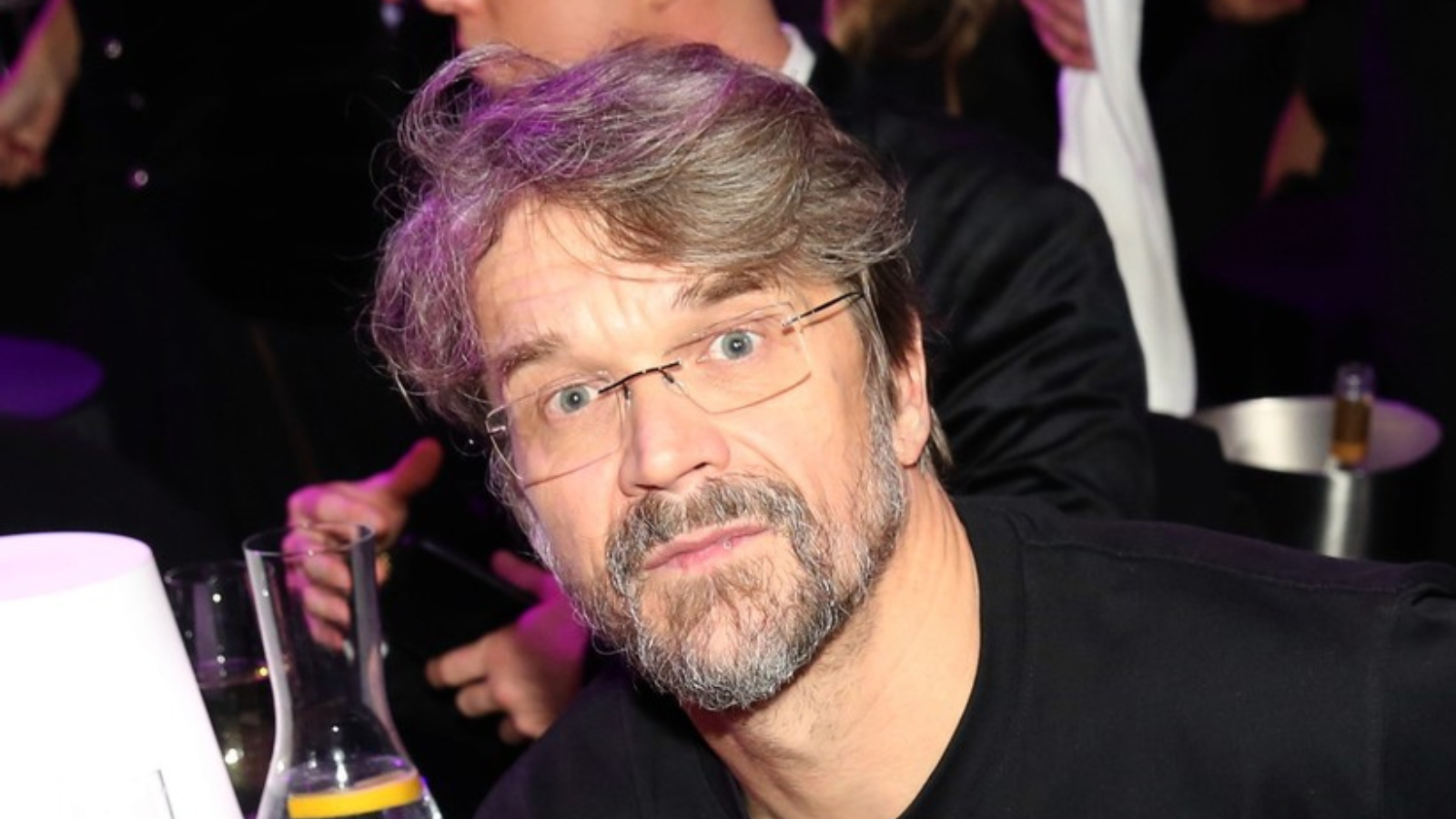 Traumatické poškození sluchu. Dan Bárta zrušil vyprodané koncerty