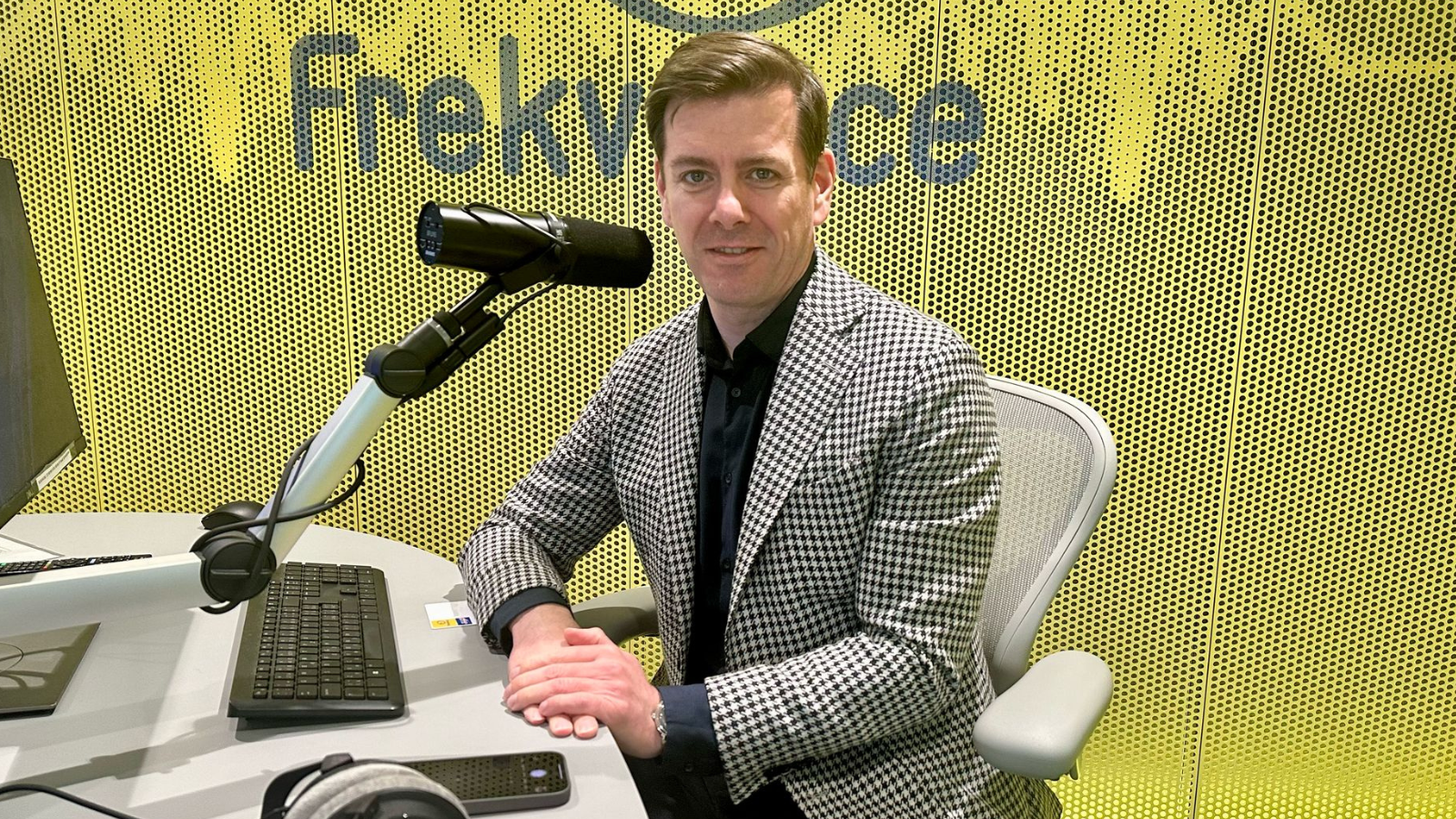 Jan Skopeček: Celní válka s USA by nikomu nepomohla, Evropa musí začít vyjednávat