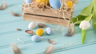 Barevné velikonoční dny. Na&nbsp;modré pondělí měli lidé volno, ale hospodyně uklízely celou domácnost