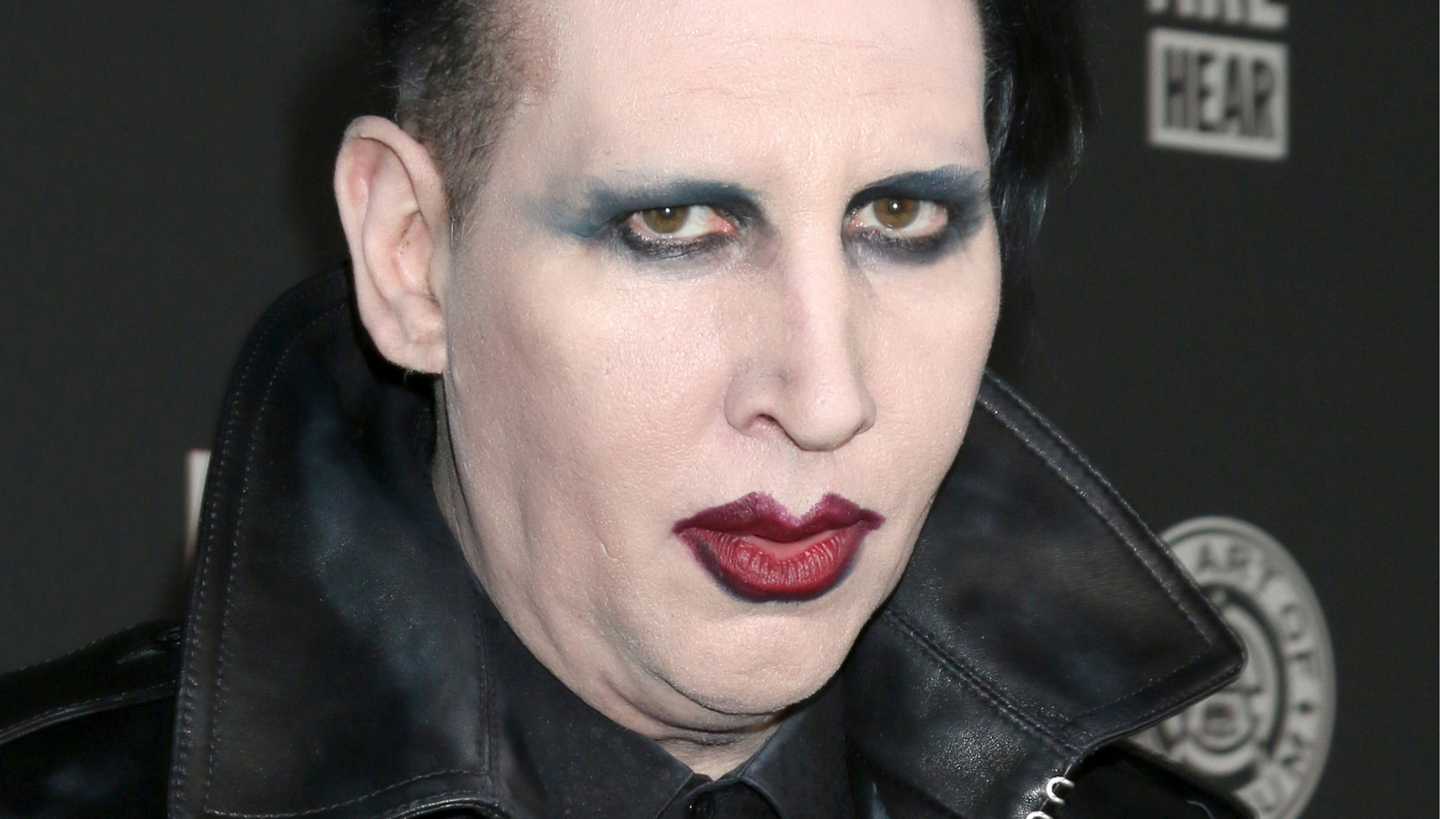 Známý antikrist Marilyn Manson čelil obviněním ze zneužívání a manipulace. Ne všechny spory jsou uzavřeny