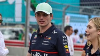 Ještě že to není kluk, báli se soupeři! Mistru světa F1 Verstappenovi se narodila dcera Lily