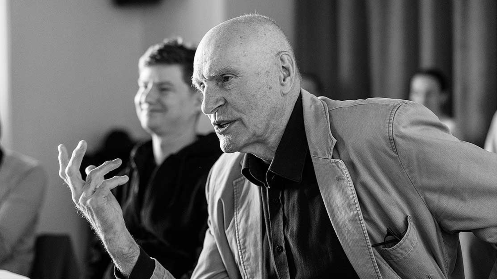 Martin Hilský (rozhovor): Moje řeč chodí po&nbsp;jevišti. A&nbsp;to je obrovská odpovědnost