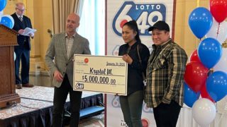 Výhra 80 milionů mu utekla s&nbsp;partnerkou. Teď se soudí