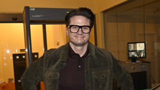 „Kapituluji před nenávistnými útoky.“ Ondřej Gregor Brzobohatý končí jako Tiffany Richbitch