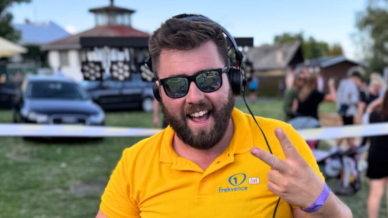 Radiokemp Frekvence 1 zakončí prázdniny v&nbsp;kempu Kristýna. Zahraje kapela Jelen