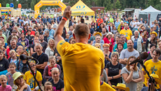 Radiokemp Frekvence 1 míří na&nbsp;Vranovskou pláž! Rozezní ji oblíbení No Name