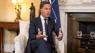 NATO vyhovělo Polsku a&nbsp;aktivovalo článek 4