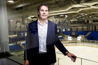 Sportovní kniha roku je oficiálně v&nbsp;předprodeji! Jaromír Jágr představuje vlastní biografii JÁ68