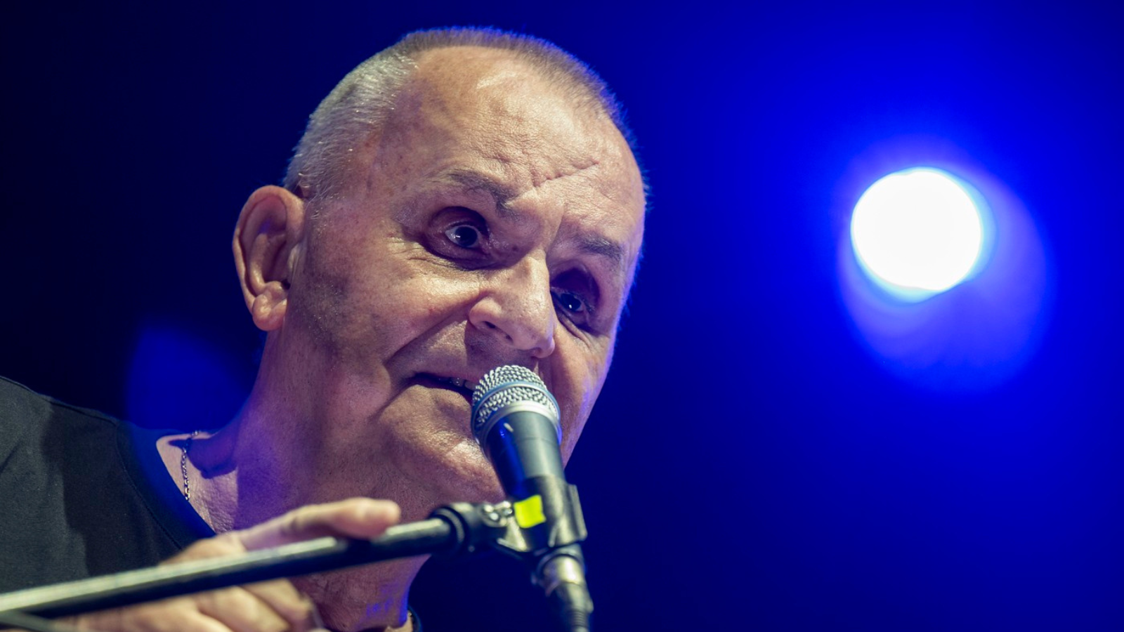 Jožo Ráž (rozhovor): „Zavolaj mi“ je správná píseň do správné doby. Situace je totiž vážná