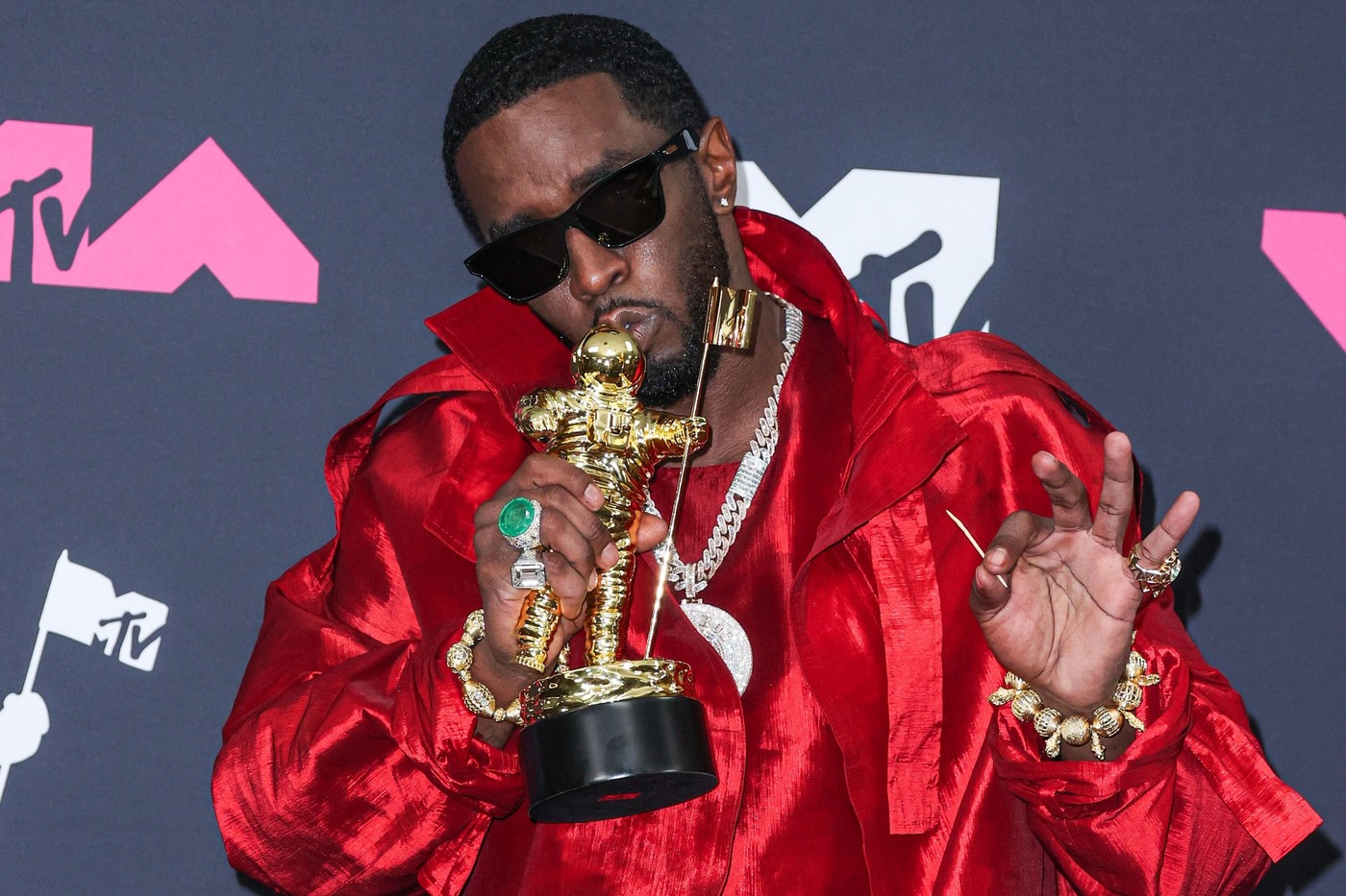 Od rapu k&nbsp;tabuli: Sean “Diddy” Combs si ve vězení založil podnikatelský kurz pro&nbsp;vězně