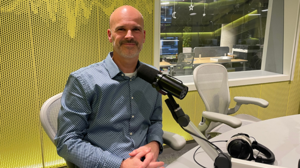 Miroslav Veith: Šedý zákal je vlastně stejný jako řídnutí kostí. Ke stárnutí patří 