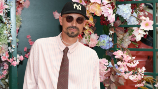 Život se mu otočil vzhůru nohama. Stylistovi Filipu Vaňkovi našli lékaři v&nbsp;krku obří nádor