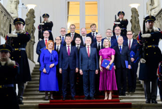 Česko má novou vládu. Prezident Petr Pavel ji jmenoval, složenou z&nbsp;hnutí ANO, SPD a&nbsp;Motoristů
