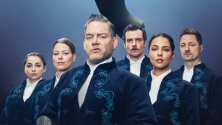 Hudební show HUMAN ZOO představuje hvězdné obsazení. Čtyřicet osobností v jednom ringu