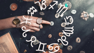 HOROSKOPY: Váhy, budete pociťovat větší potřebu komunikace. Může to sklouznout i&nbsp;k&nbsp;flirtování