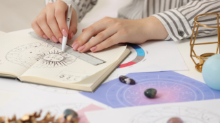 HOROSKOPY: Raci, láska vás hřeje. Vaše vnitřní pohoda je poznat i&nbsp;na&nbsp;všem zevnějšku