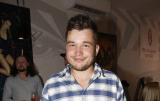 Martin Harich je tatínkem! Dítě má s&nbsp;krásnou partnerkou, kterou zná od dětství