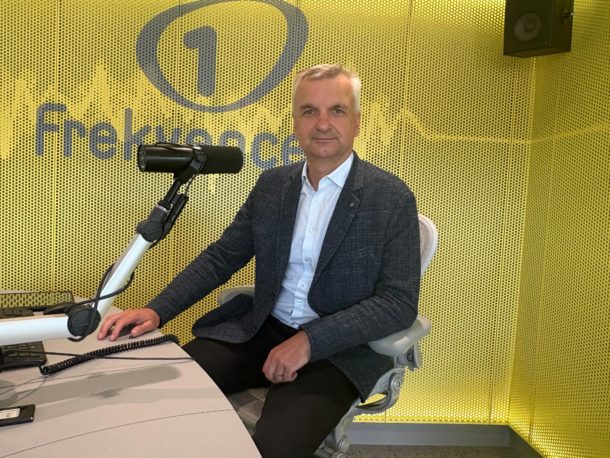 Tomáš Zatloukal: Rodiče si čím dál víc stěžují na&nbsp;školy i&nbsp;školky