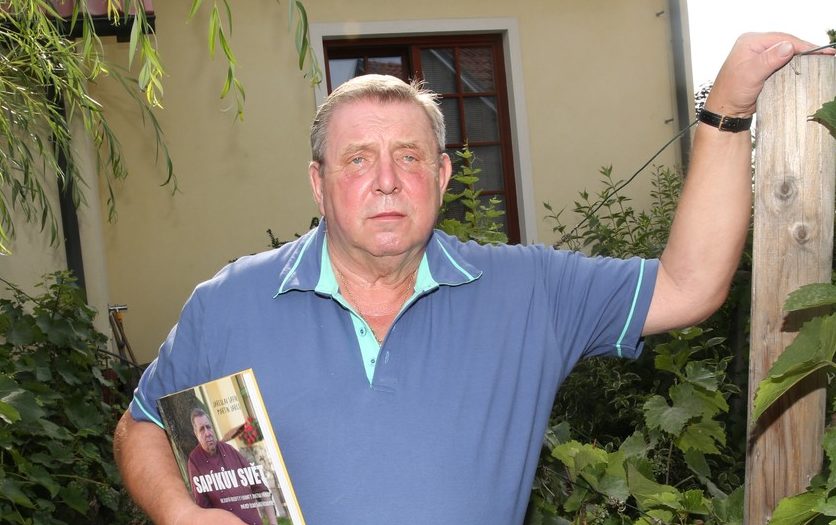 Bál se nejhoršího! Jaroslav Sapík bojoval v&nbsp;nemocnici o&nbsp;život