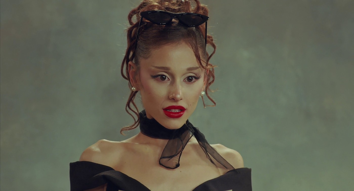Ariana Grande přerušila koncert. Poprvé promluvila o&nbsp;svém odchodu z&nbsp;veřejného života