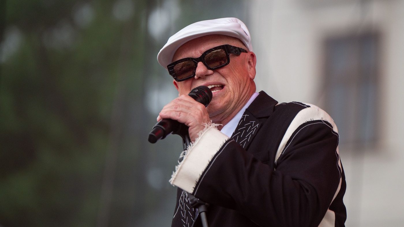 Malý návrat v čase: Jiří Korn zveřejnil vzácnou fotografii s dcerou