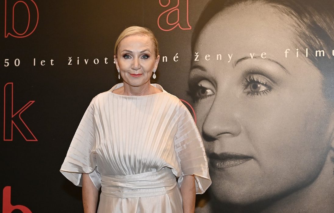 Bára Basiková bez příkras. Nový dokument ukazuje velkou zpěvačku, která v lásce opakovaně ztrácela samu sebe