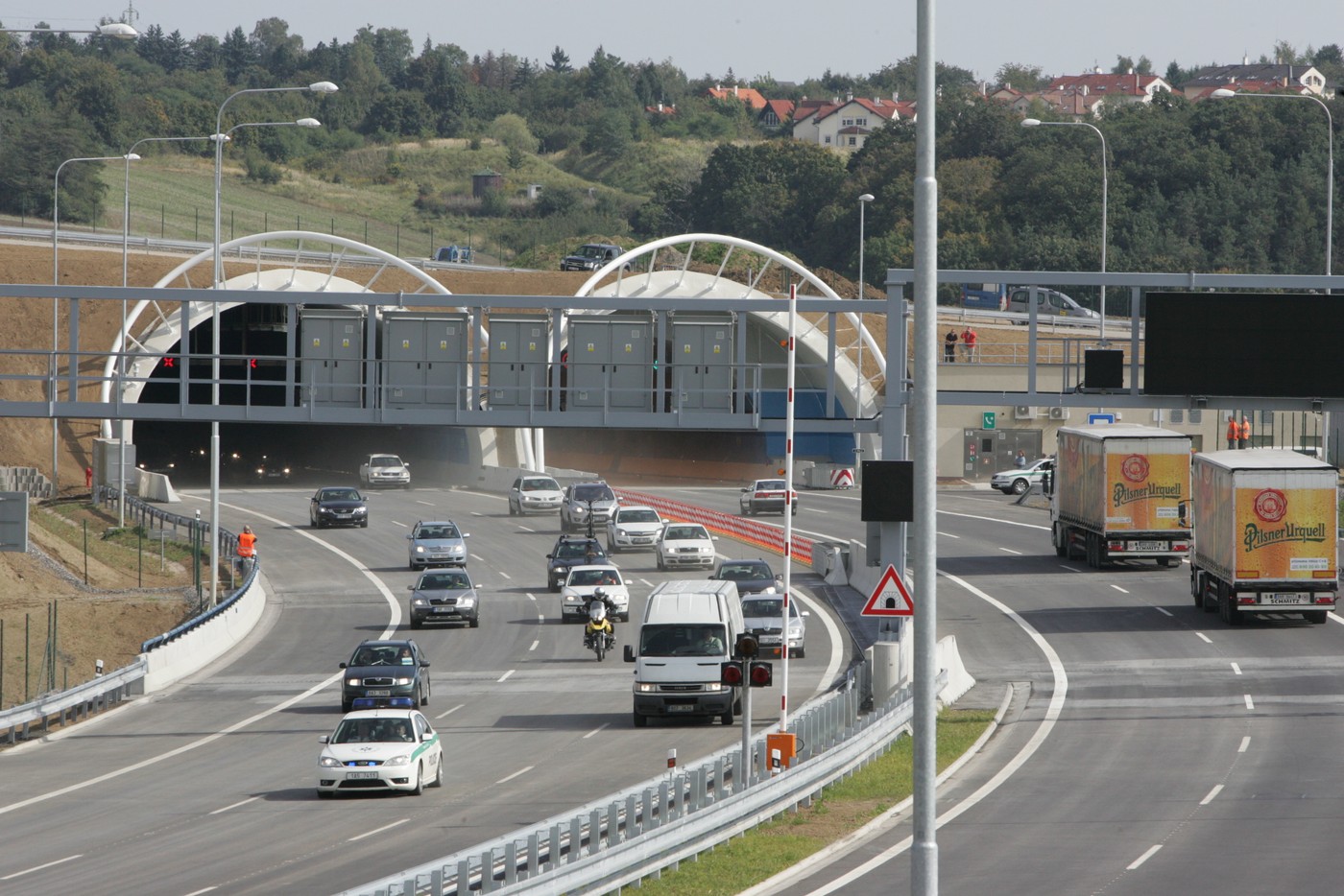 Pražský okruh se o víkendu zúží na jeden pruh mezi D5 a Řeporyjemi