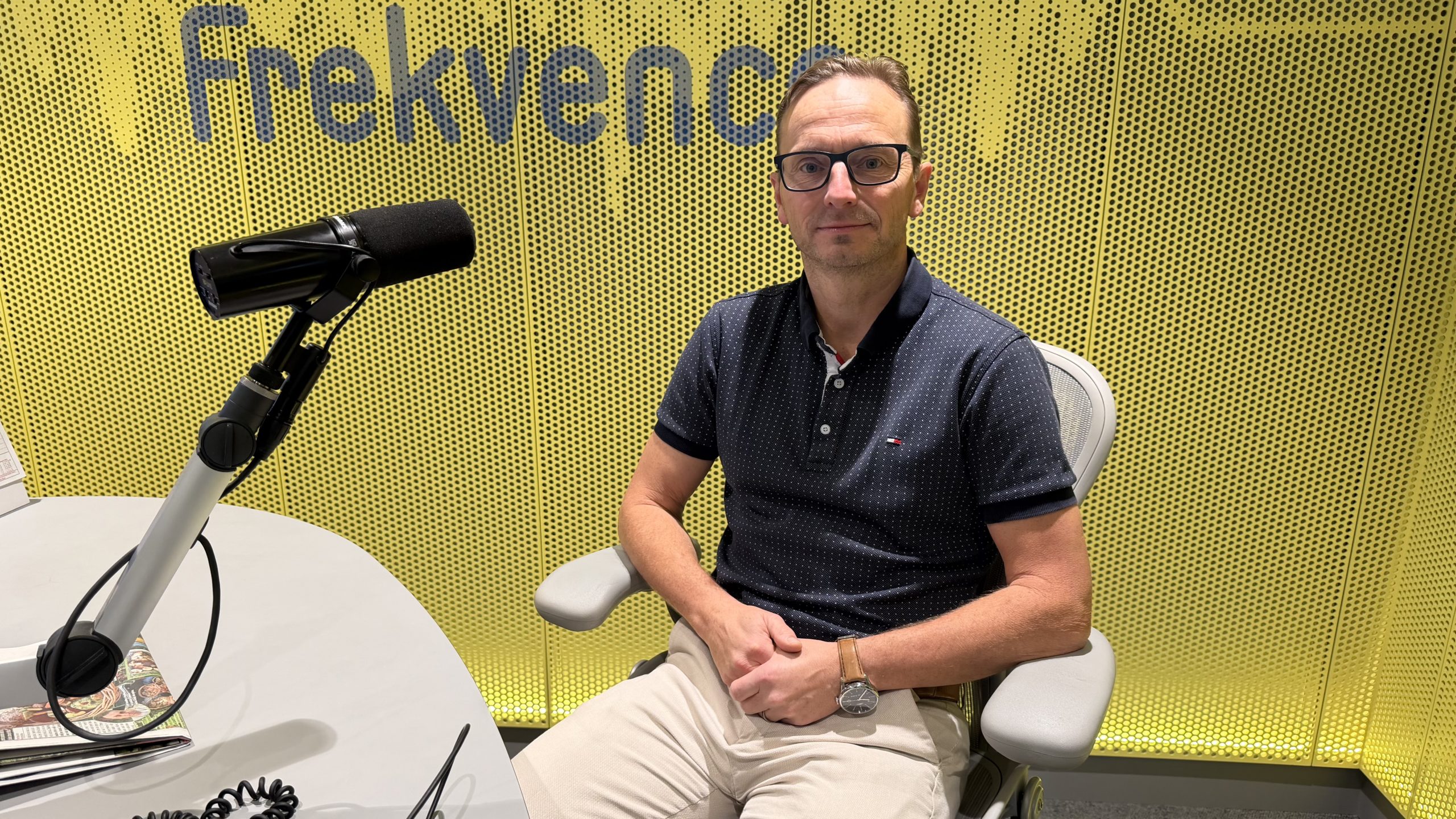 Chirurg Moláček v&nbsp;Press klubu: Robot sám za nás operovat nebude
