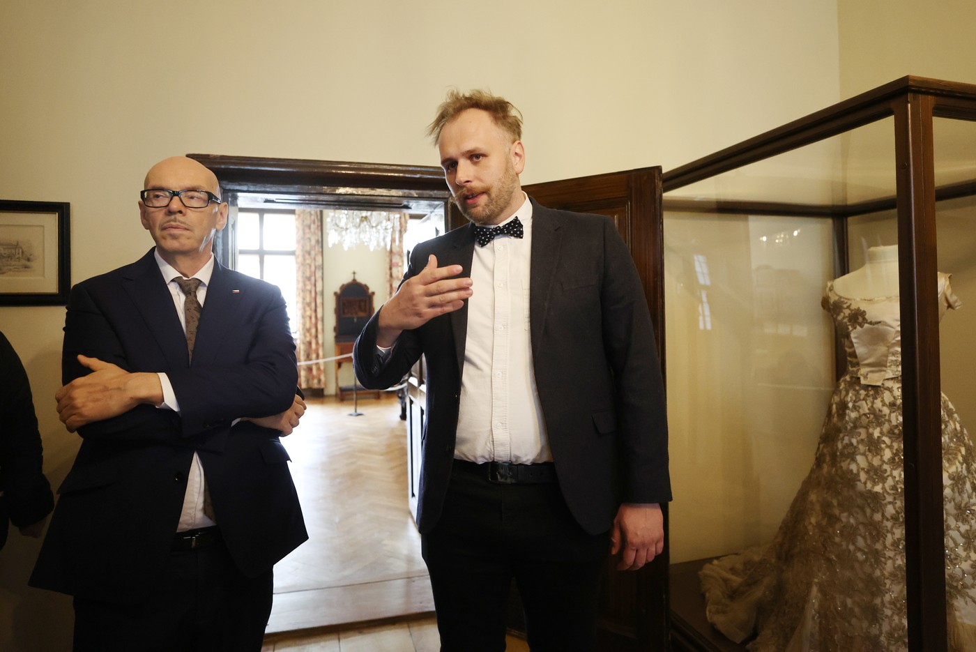 Na ministra Klempíře ve Frankfurtu pískali, Denemarková sklidila ovace