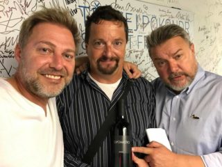 Myšlenky na&nbsp;sebevraždu logicky přišly, přiznal u&nbsp;Pokondrů Michal Viewegh