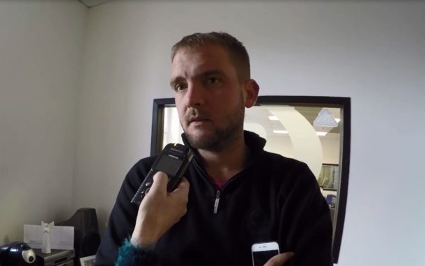 Bouček a&nbsp;Ondráček mají vánoční stromky z&nbsp;Kanady! Kdo jim je vozí? VIDEO