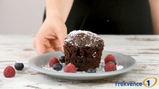 Chuťovky Frekvence 1: Brownies do hrnečku za jednu minutu