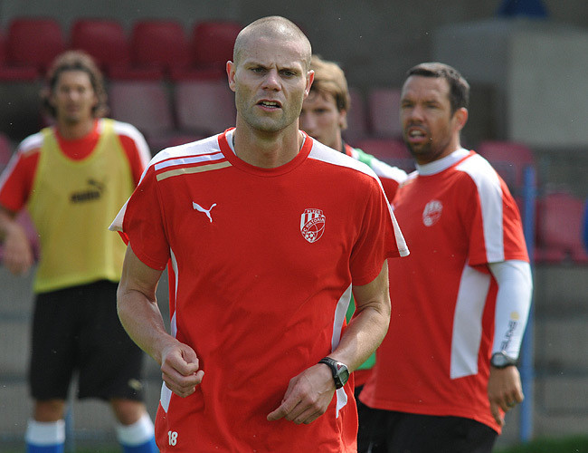 Fotbalová tragédie. Bývalý hráč Plzně David Bystroň spáchal sebevraždu