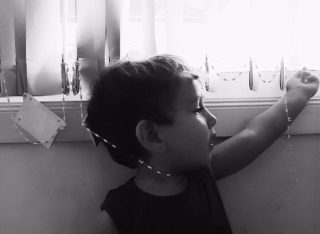 Otázka vteřiny. Maminka zveřejnila varovnou fotku, kterou by měl vidět každý rodič