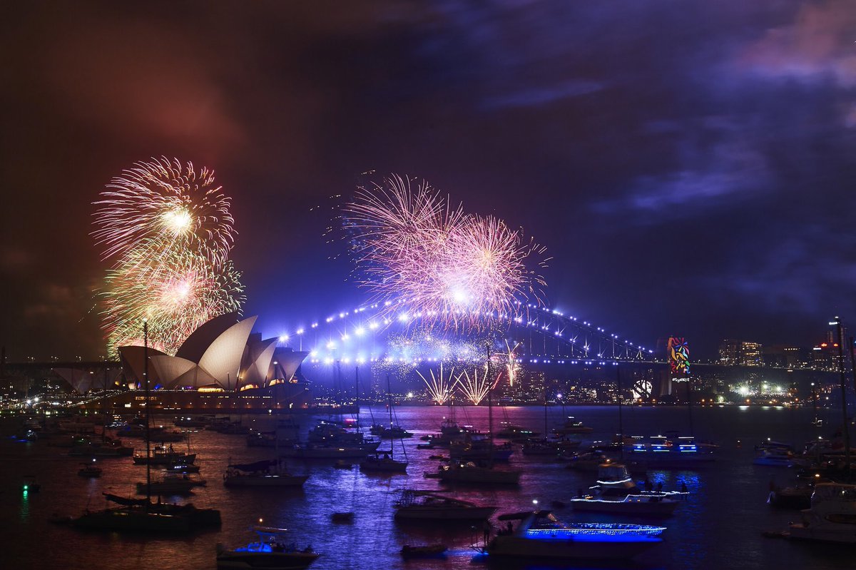 Rok 2018 už přivítali v Tichomoří, Austrálii, Pekingu či Jakartě. VIDEO