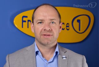 Promotér Rejman o&nbsp;Movemberu: Vše vymysleli kluci od surfů a&nbsp;snowboardů!