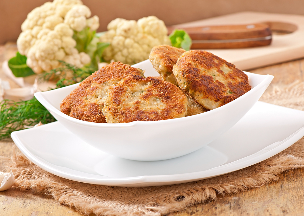 Babicův sobotní recept: Plněný květák v trojobalu