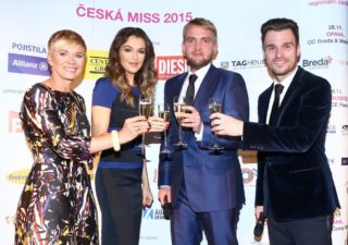 AUDIO: Prezident chce mít záštitu nad Českou Miss!