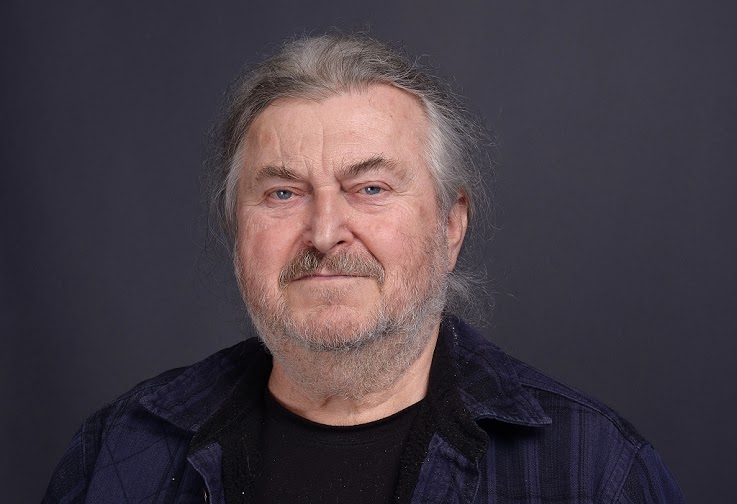 VÁNOČNÍ PŘÁNÍ: Ringo Čech žádá posluchače o peníze!
