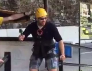 VIDEO: Ruda z&nbsp;Ostravy skočil z&nbsp;přehrady! Podívejte se
