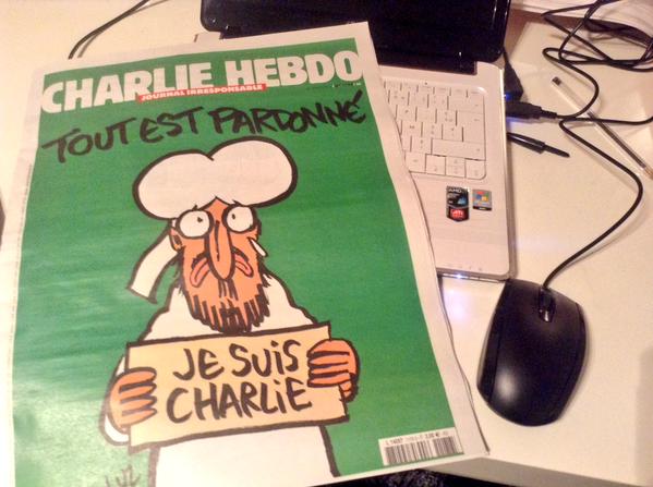 FOTO: Charlie Hebdo v&nbsp;Česku neseženete! Dorazí až po&nbsp;neděli